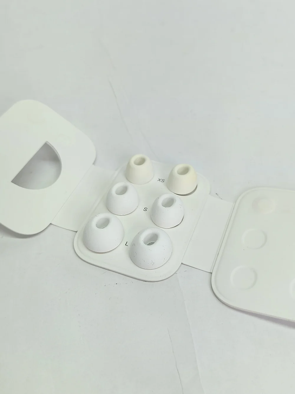 APPLE Airpods Pro 2nd Generation Ear Tips Buds Gel Replacement XS S L in Box